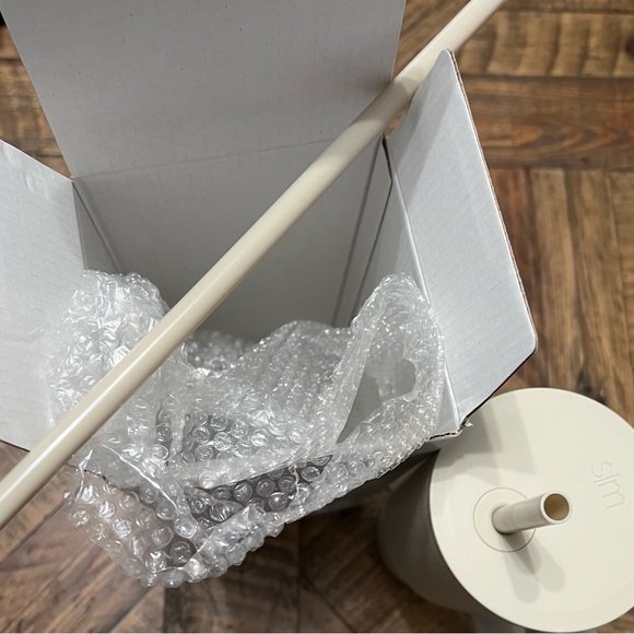 Simple Modern 40 ounce tumbler, never used - Picture 2 of 2